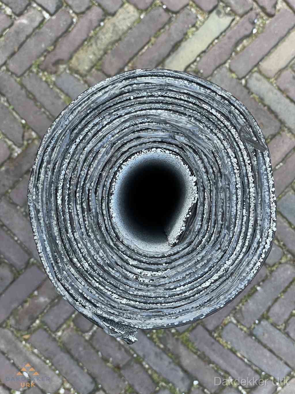 Rol EPDM dakbedekking materiaal voor plat dak in Urk