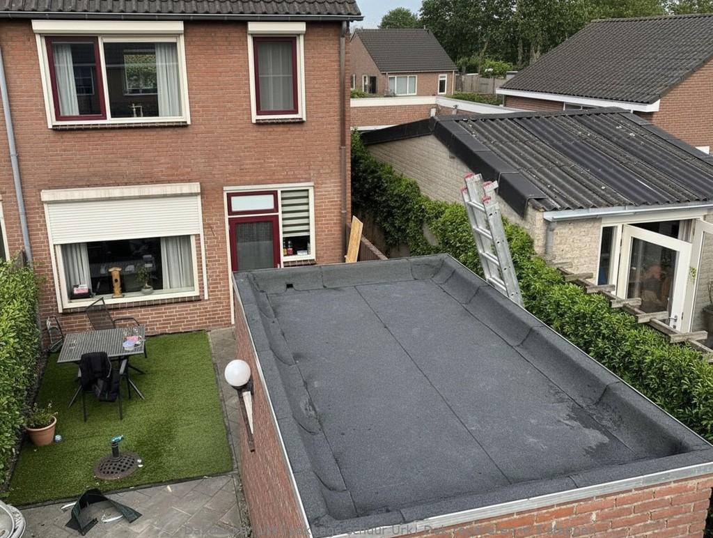 Lekkage Schuur Urk